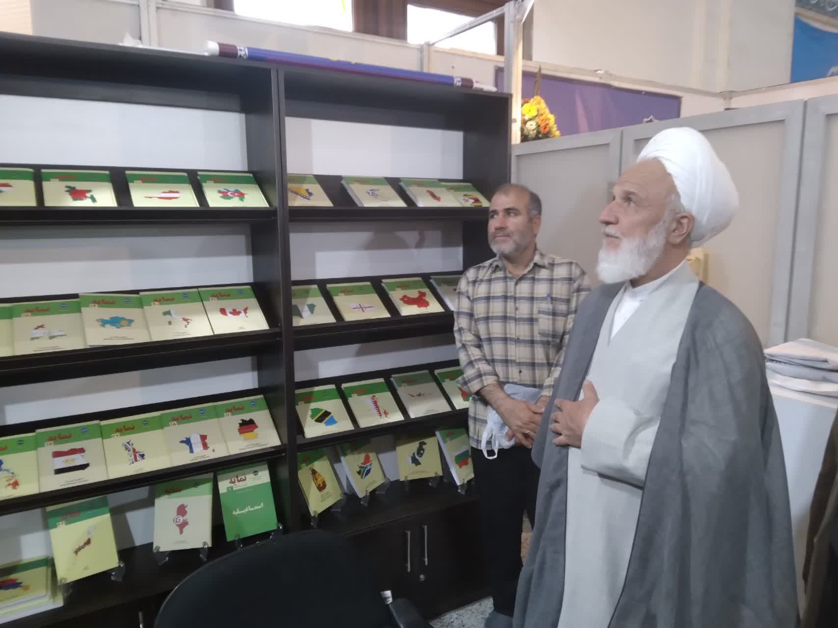 آیت‌الله محمدی عراقی: آثار امام خمینی(ره) و مقام معظم رهبری برای بشریت و مکاتب فکری جهان راهگشا است
