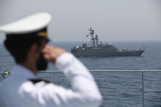 Imam Khamenei congratulates marines on successful global tour