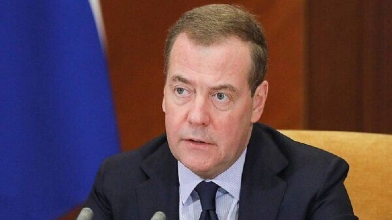 Medvedev Undang Elon Musk Kunjungi Bakhmut