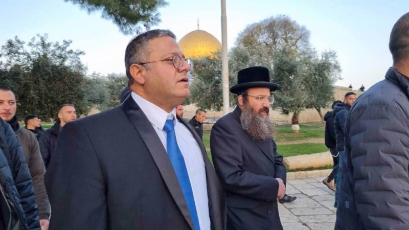 Lagi, Menteri Rezim Zionis Serbu Masjid Al-Aqsa