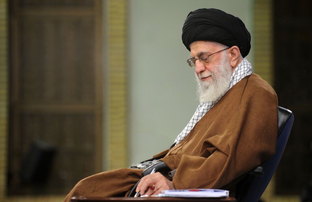 Memsahe ng Pinuno ng Rebolusyong Islamiko sa kumperensya na ginugunita ang 2,400 martir ng distrito ng Kun ng Tehran