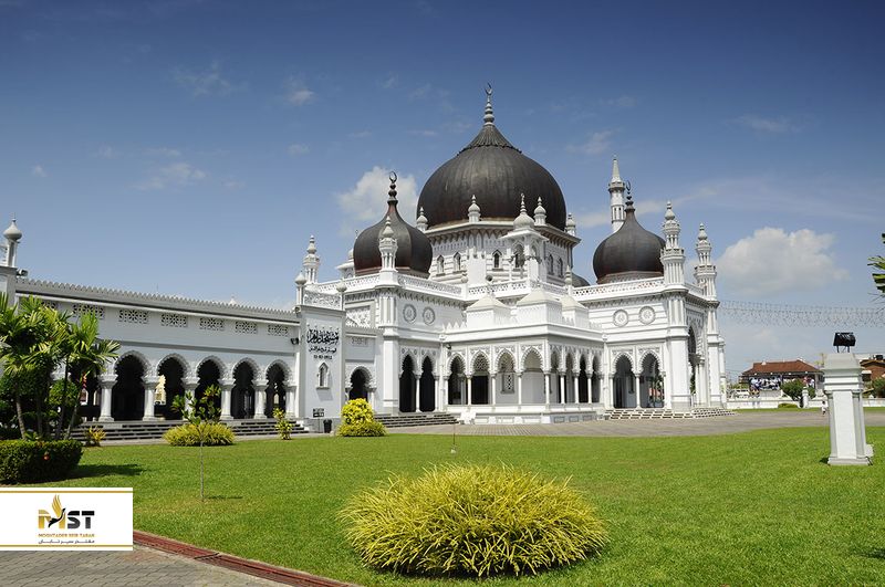 نخست وزیر مالزی: مساجد، خانه‌های ایجاد معرفت و برقراری صلح هستند