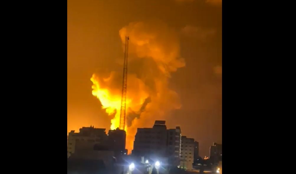 Video: The moment Israeli occupation aircraft targeted a location in west of Gaza