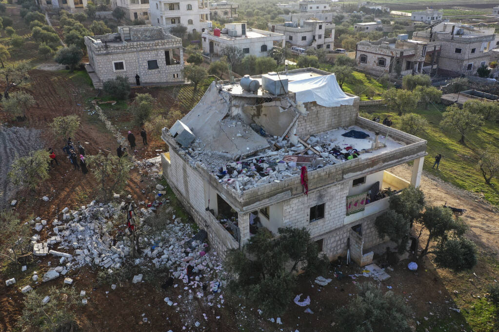 Video: ISIL leader blows up himself in Syria hideout