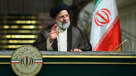 イラン大統領、「我が国の政策は地域の安定確立」