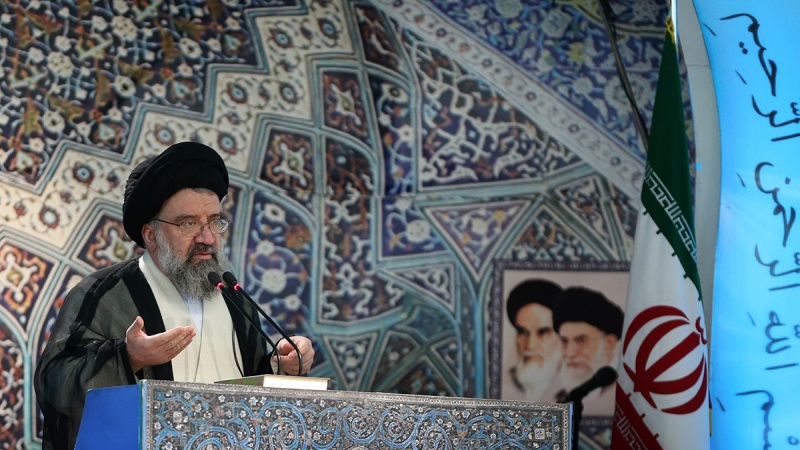 Khatib Jumat Tehran: Kekalahan AS di Negara-Negara Anti-Iran, Bantuan Ilahi