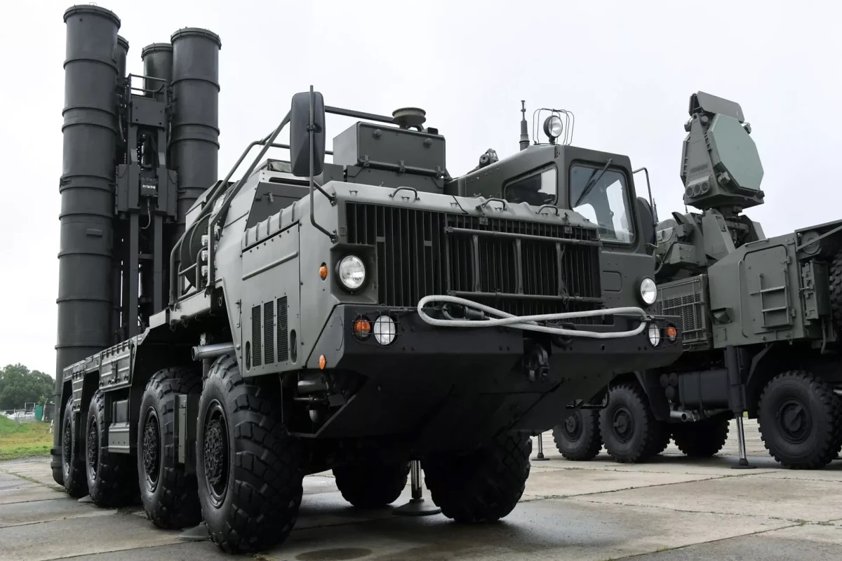 Чавушоғлу: АБШ тәклиф етди ки, С-400-ә нәзарәти онлара верәк, С-400-ү арашдырсынлар