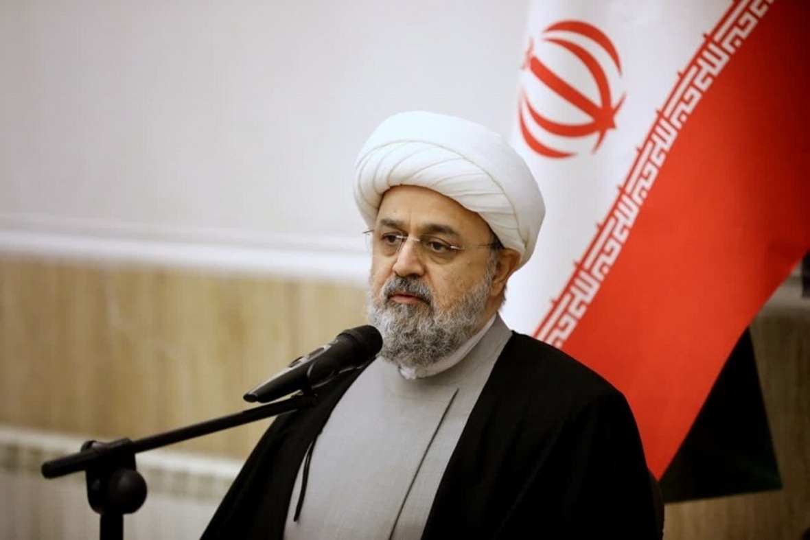 Senior cleric calls for international assistance for Palestinians under Israeli strikes