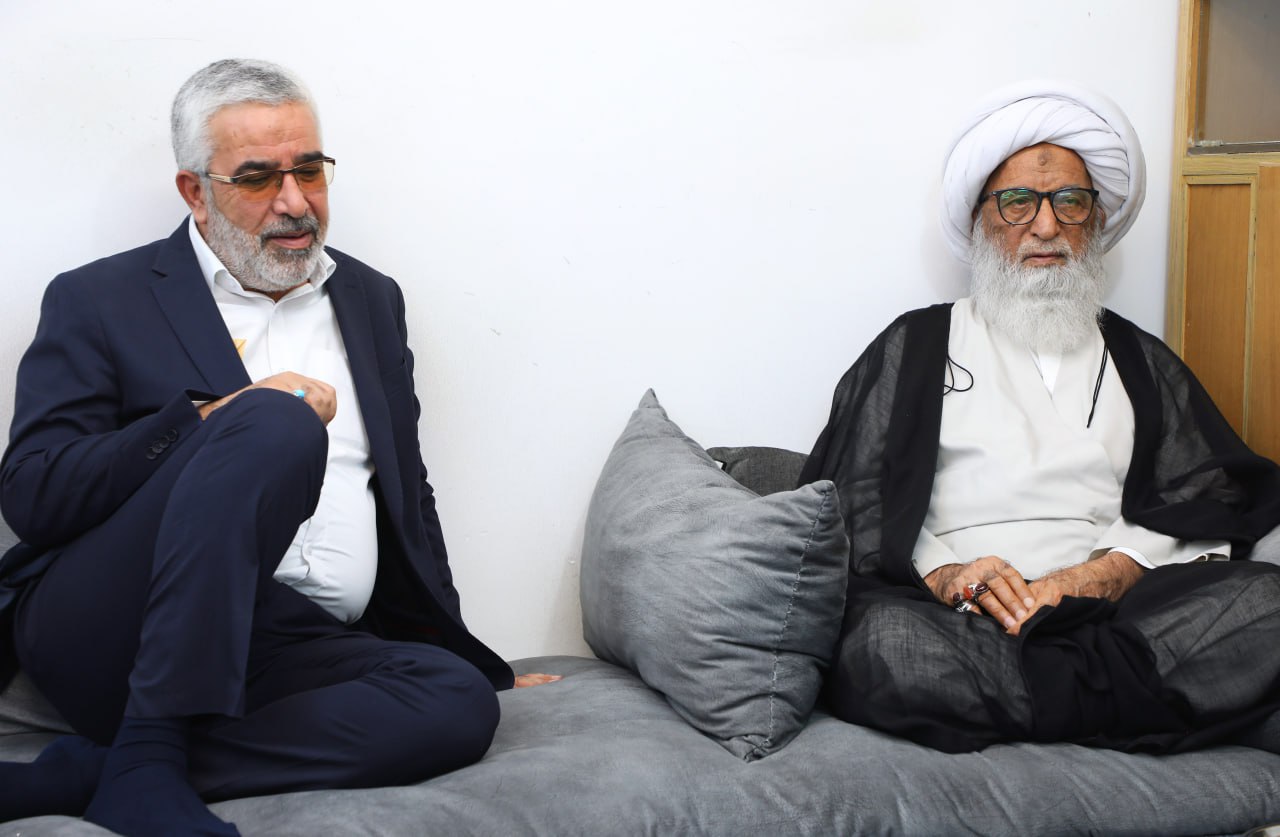 آية الله النجفي يستقبل الوفود المهنئة بسلامته بعد نجاح العملية الجراحية 