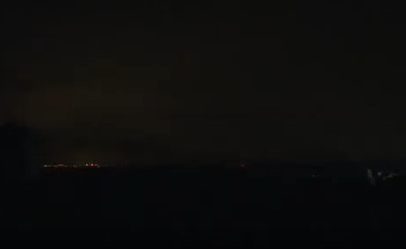 Video: Moment Gaza Al Shifa Hospital completely plunged into darkness