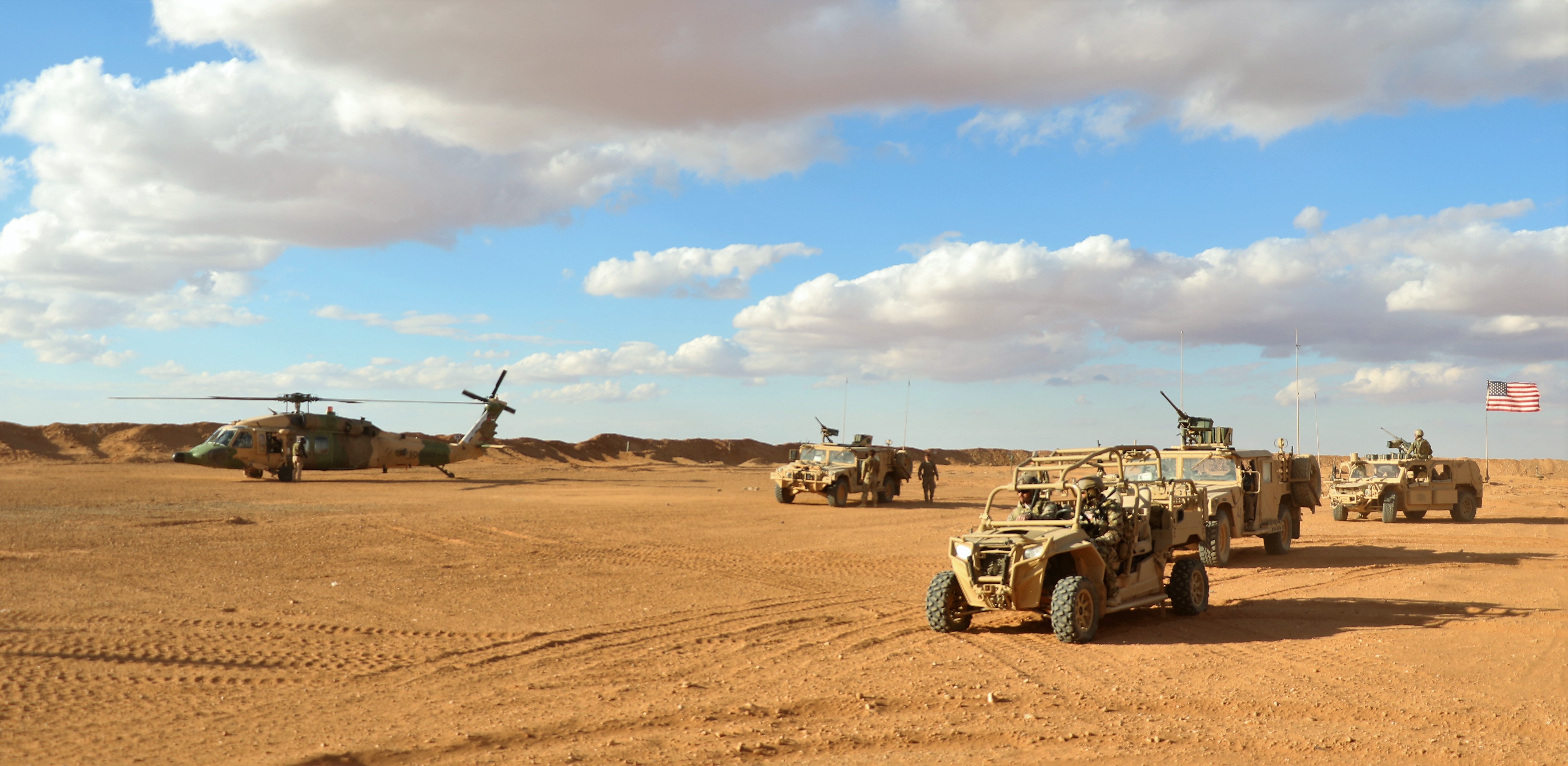 US Al-Tanf Garrison in Syria come under attack