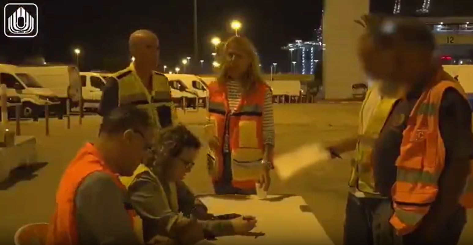 Video: Israel received massive weapons shipments; 123 cargo planes, 7,000 tons arms v military gear 