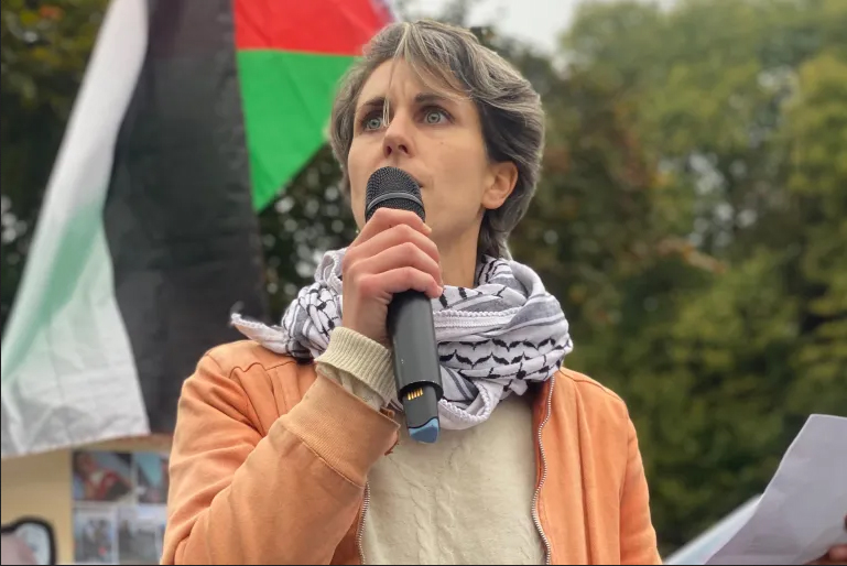 رئيسة لجنة فلسطين النرويجية تتلقى تهديدا بالقتل لتضامنها مع غزة