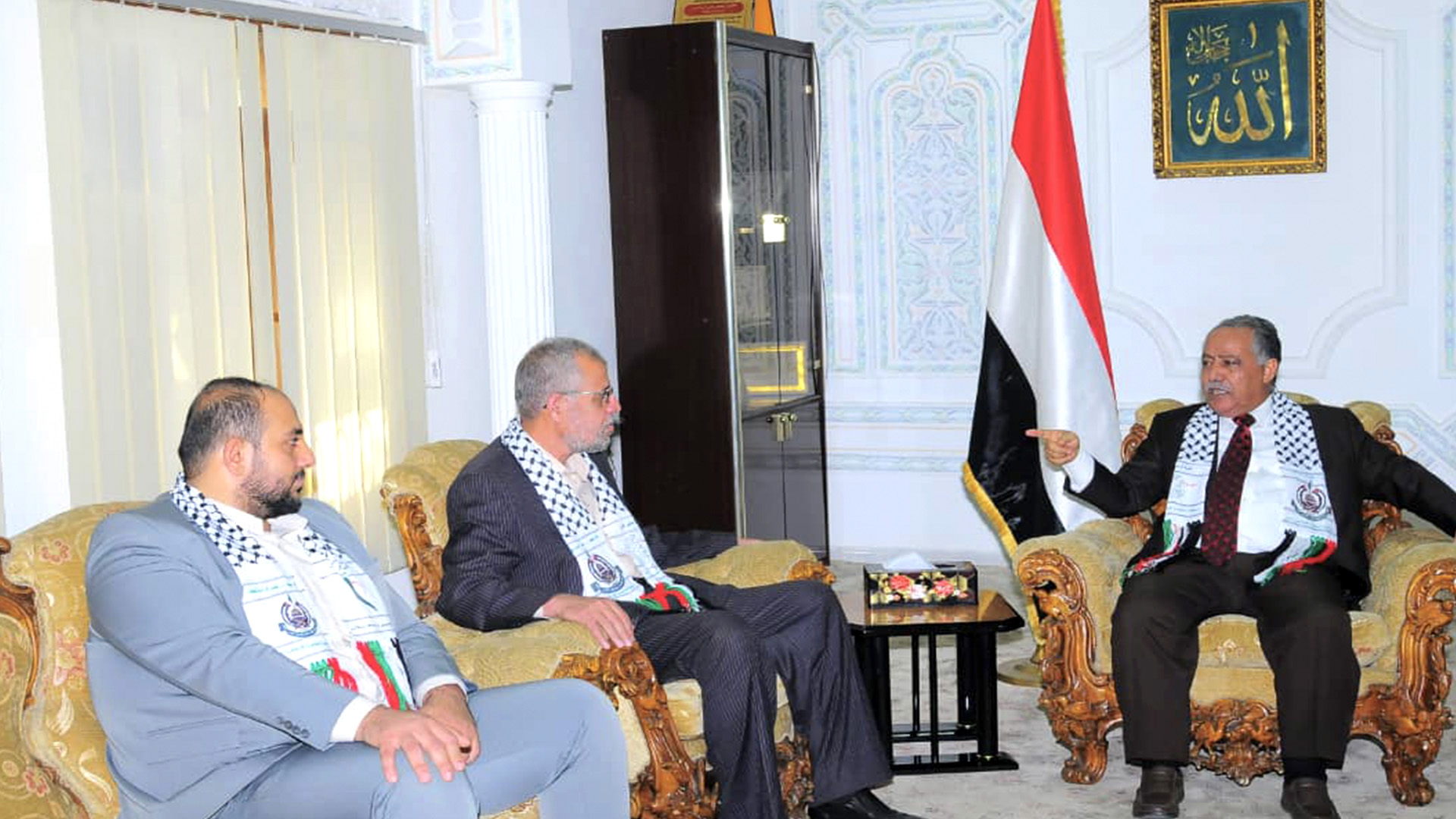رئيس مجلس النواب يمني يحث الإعلام العربي على تحمل مسؤولياته في الدفاع عن القضية الفلسطينية 