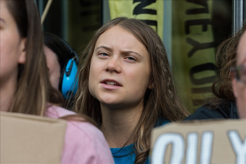 Environmental activist Greta Thunberg interrupted while speaking out for Palestine in Amsterdam