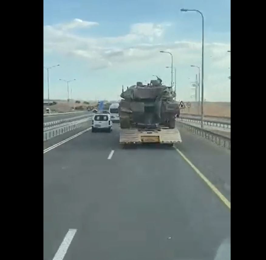 Video: This is how Israeli tanks leave Gaza strip...