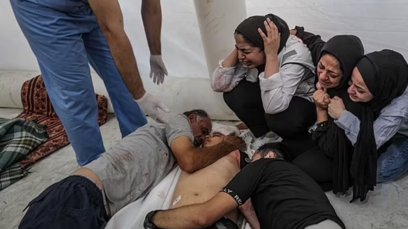 Gaza, nuovo assalto israeliano all'ospedale Al-Shifa