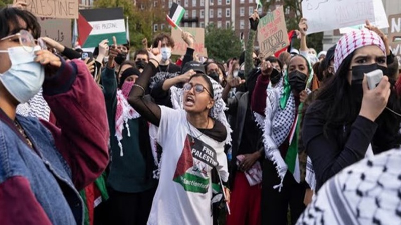 Massa Pro-Gaza Duduki Markas Fox News dan Wall Street Journal