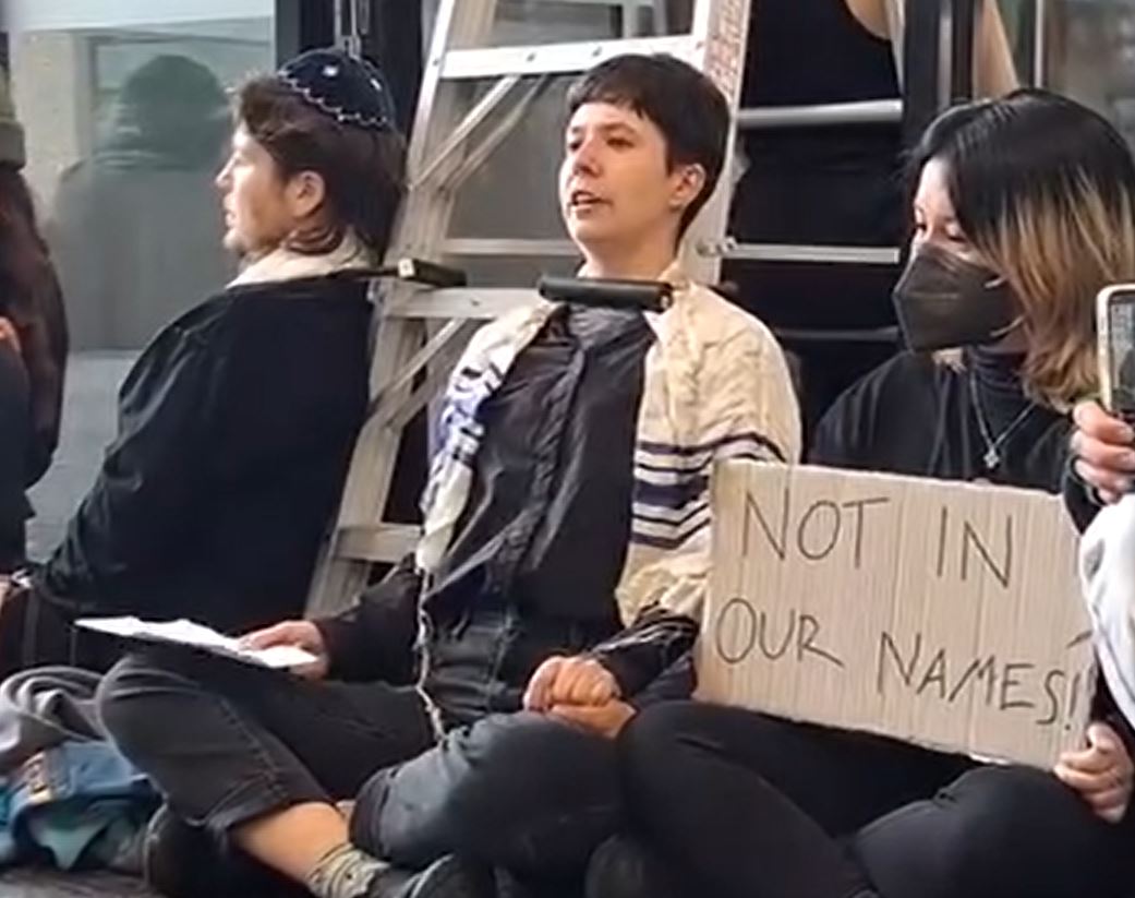 Anti-Zionist Jews staged anti-Israel protest at Dep PM of Australia's office, chanting 'Stop Genocide in Gaza'