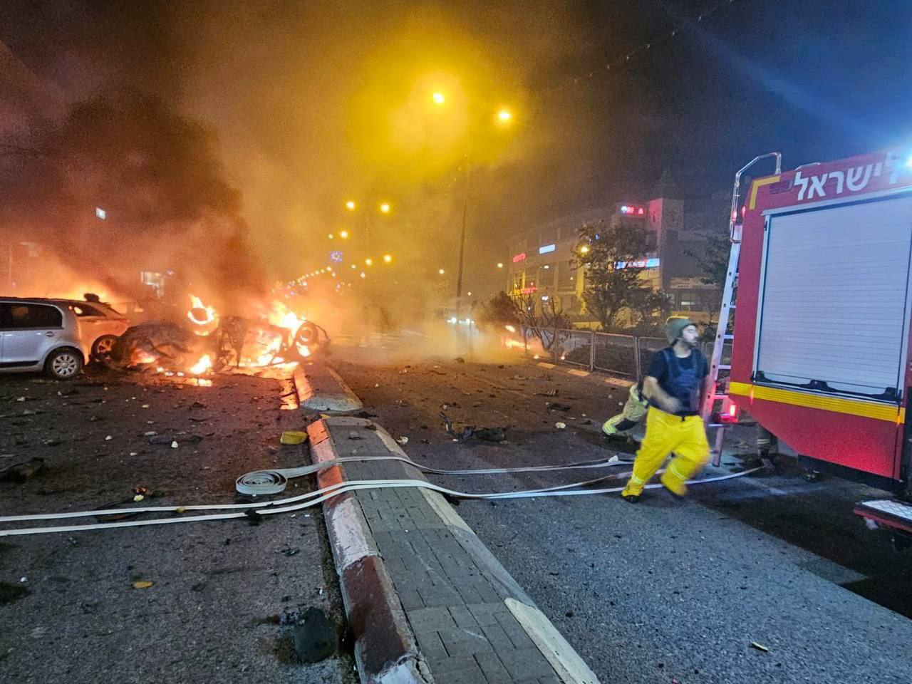 فيديو | مستوطنة "كريات شمونة" تحترق أثر سقوط صواريخ كتائب القسام من جنوب لبنان