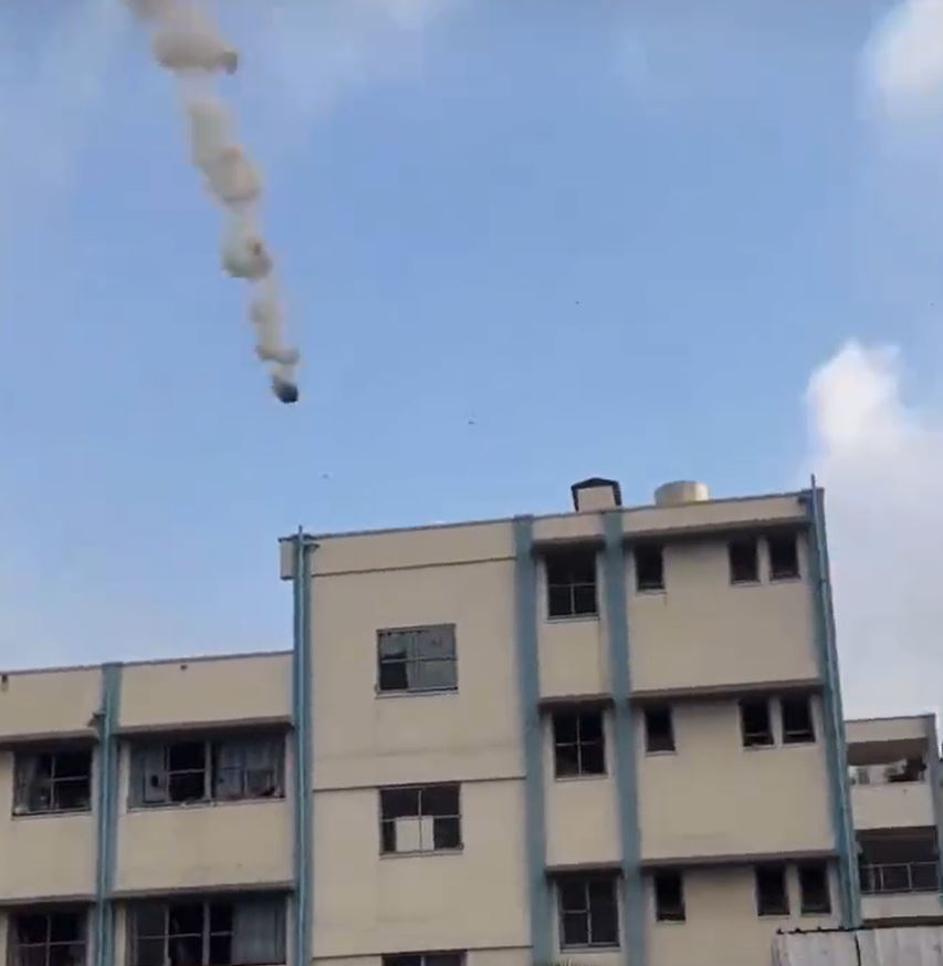 Video: Israeli warplanes drop intl banned white phosphorus bombs on UNRWA school in Gaza