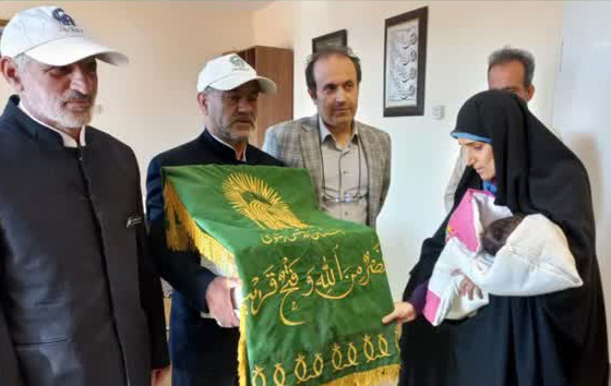 توزیع 550 غذای متبرک آستان قدس رضوی بین بیماران و کادر درمان گیلان