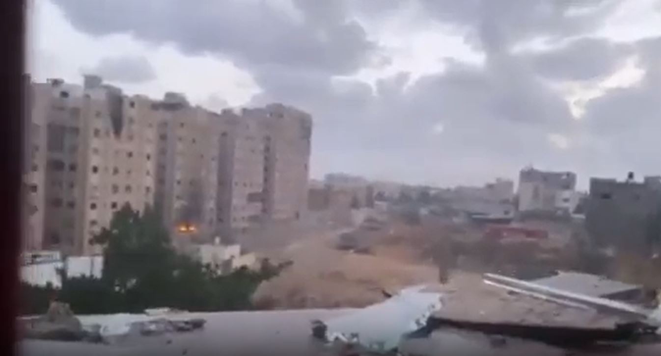 Video: Israeli tanks continue shelling Indonesian Hospital in north of Gaza