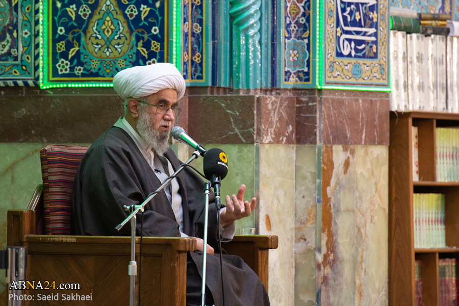 Photos: Hazrat Zainab birth anniversary celebrated with presence of Ayatollah Ramazani at "Al-Nabi" mosque in Tehran