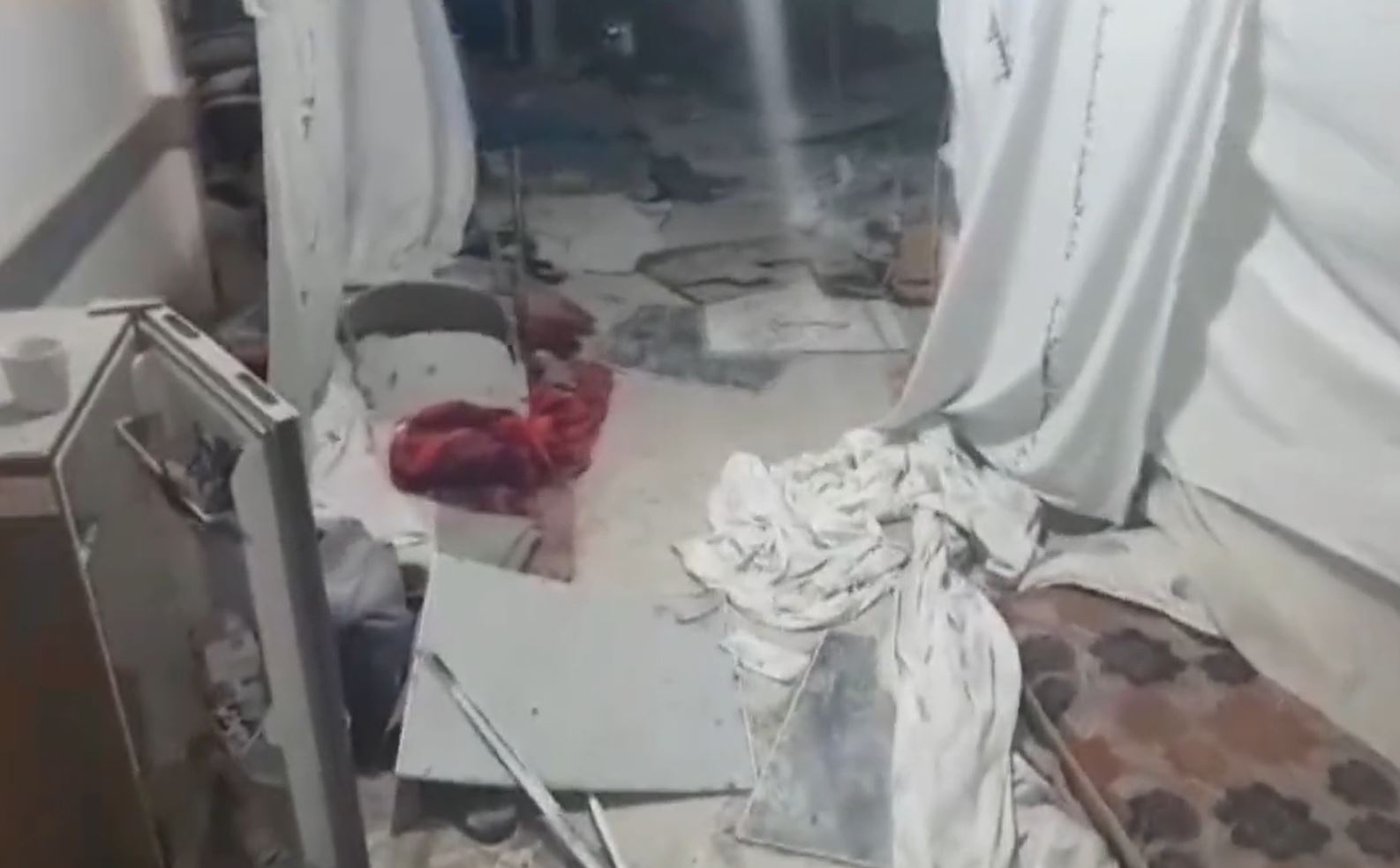 Video: Israeli artillery shelled Indonesian Hospital, causalities among patients and medics 