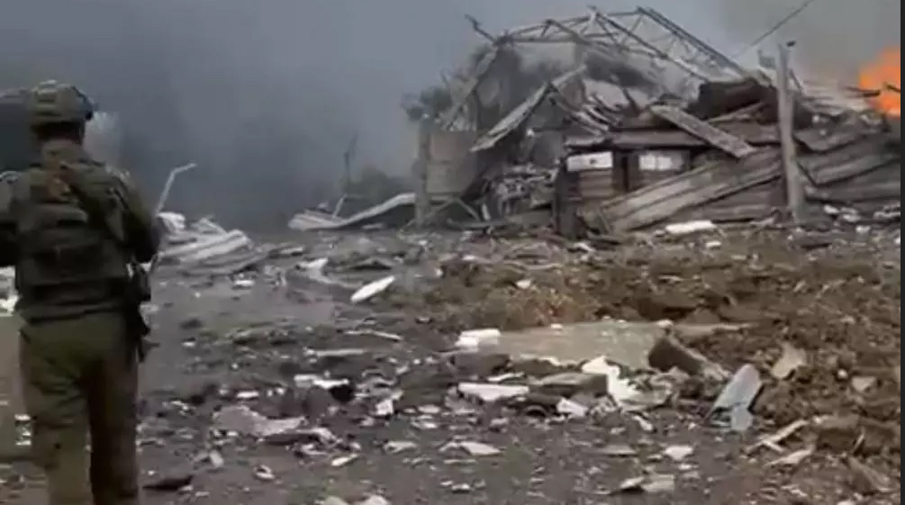 فيديو | تدمير ثكنة صهيونية بصواريخ "بركان" للمقاومة الاسلامية اللبنانية