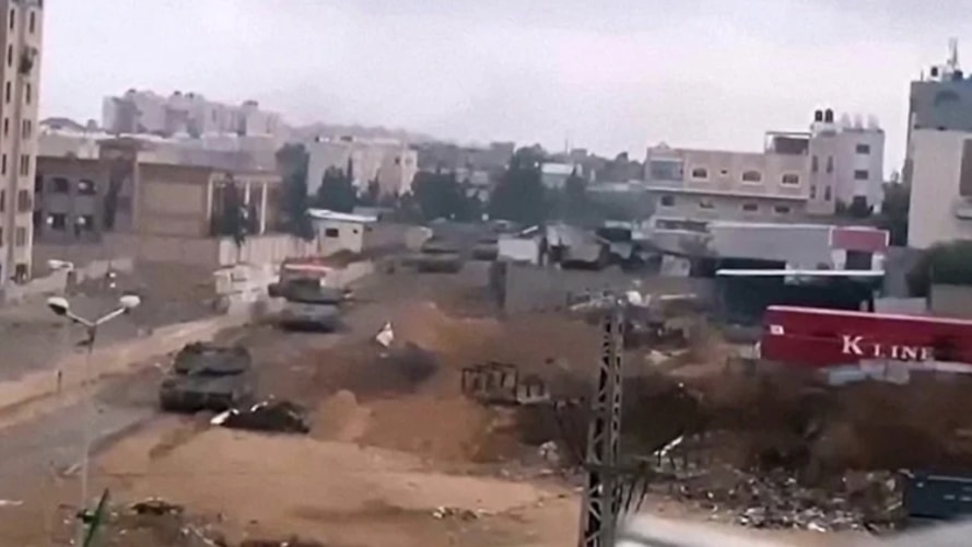 فيديو | قوات الاحتلال تواصل حصار المستشفى الإندونيسي شمال غزة