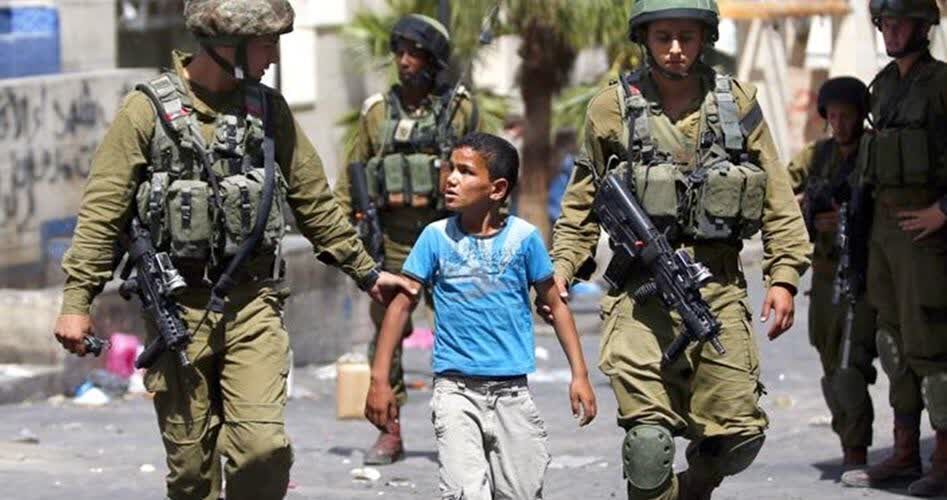 880 crianças palestinas detidas em menos de um ano