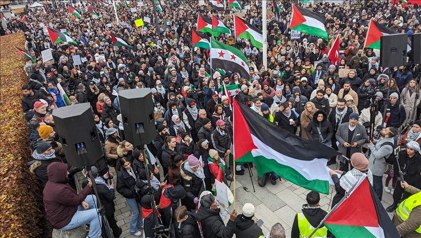 Israeli attacks protested outside US, Israeli embassies in Stockholm, Sweden