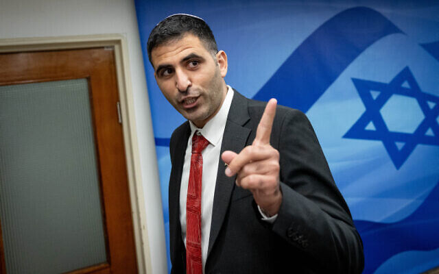 Zionist regime pressuring whistleblower media outlets