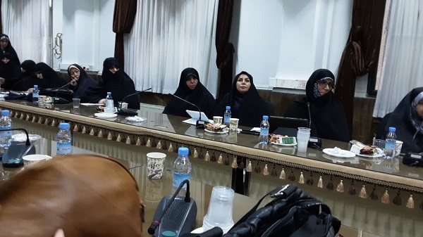 إقامة ندوة تخصصية تحت شعار "الزينبيات الرياديات في المقاومة"