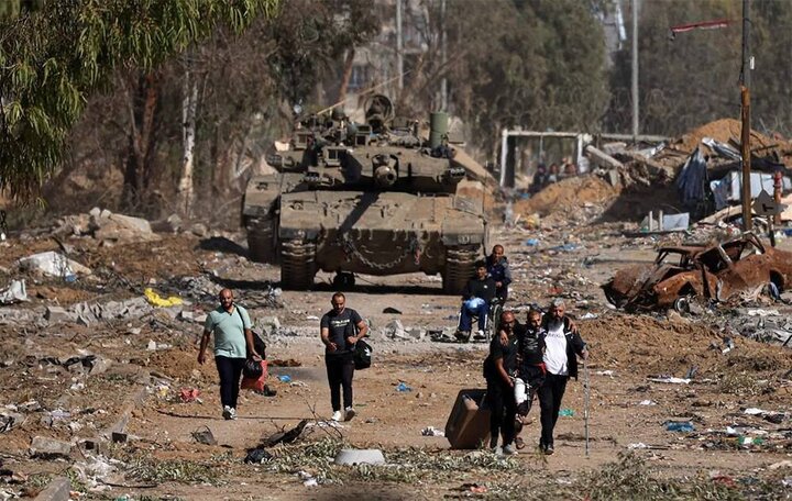 Zionist regime kills two Palestinians returning home after ceasefire