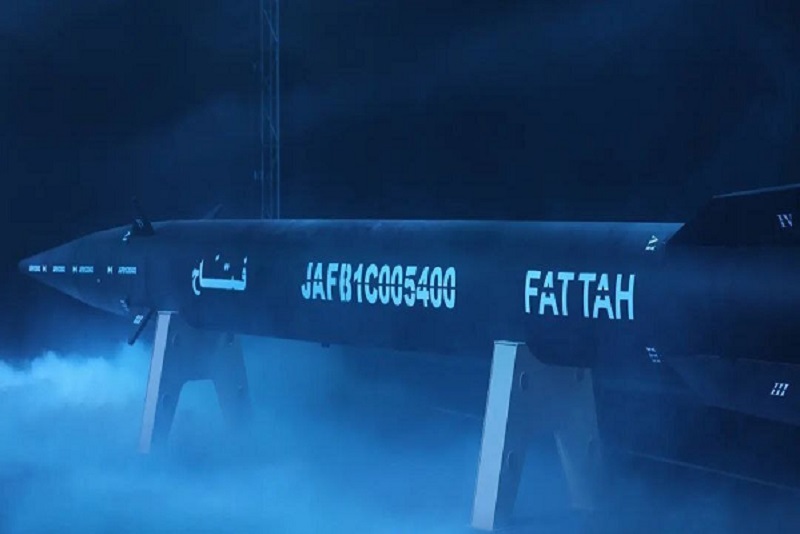 İranın “Hipersonik Fəttah” raketinin atış və hədəfə dəqiq vurulma anı - Video