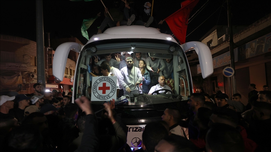  في إطار الدفعة الثالثة.. إسرائيل تفرج عن أطفال فلسطينيين