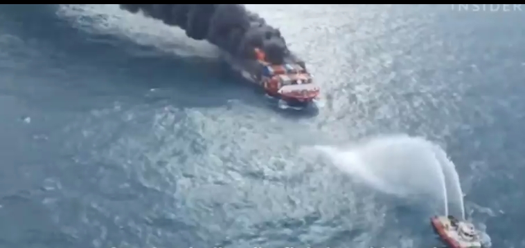 Snimak požara na izraelskom brodu koji je napadnut u Indijskom okeanu