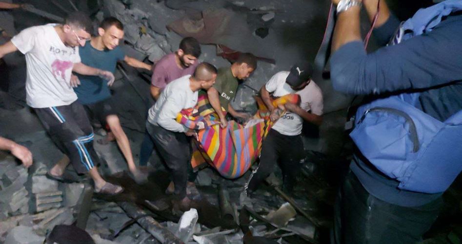 Gaza: Decomposed bodies of martyrs recovered from different areas
