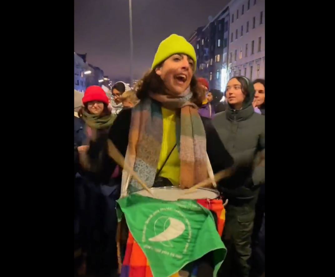 Video: Dozens of Germans gathered in Berlin to express support for Palestinian cause