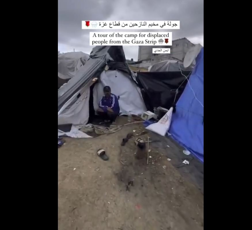 Gaza severe situation: Nylon bags for protection against cold and rain