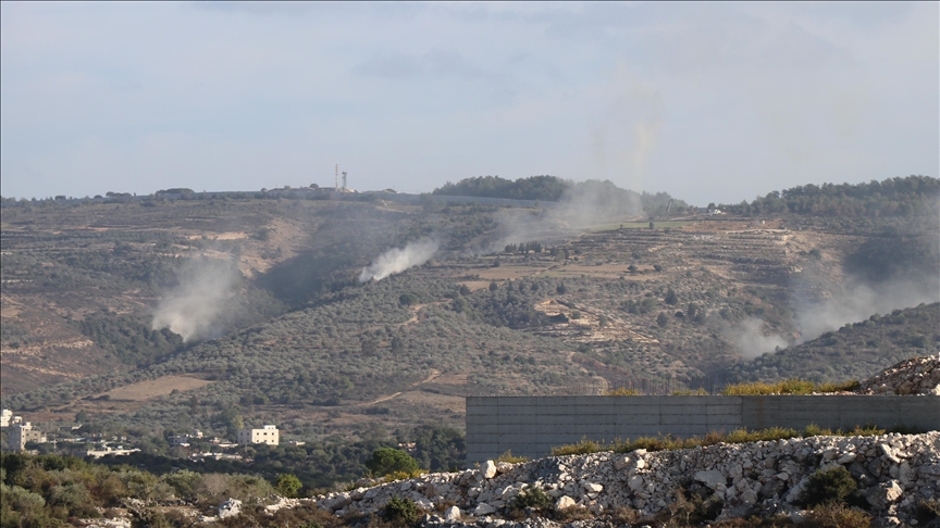 Israeli army opens fire on Lebanese territory with artillery shell