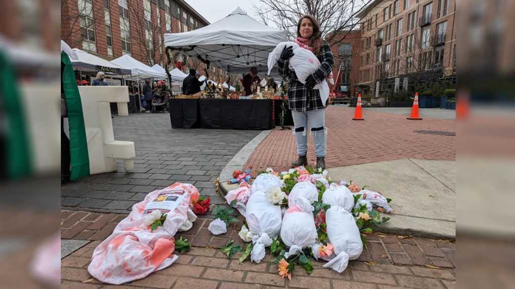  Group stages die-ins across Washington DC to raise awareness for Gaza
