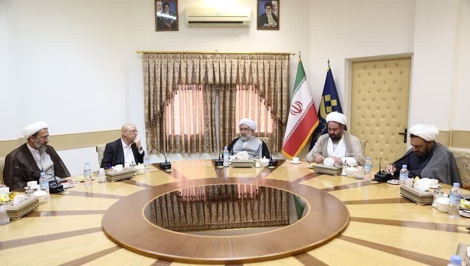 Iran’s Science Minister meets with Dean of Al-Mustafa University