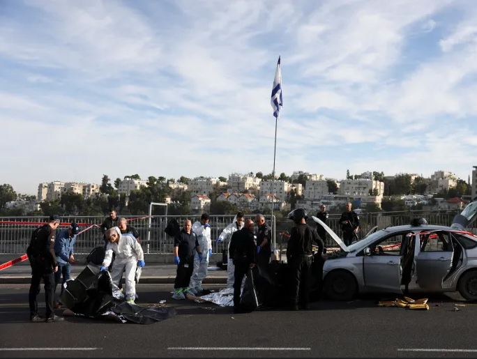 قتيلان و7 جرحى إسرائيليين في هجوم نفذه مقاومون فلسطينيون في القدس+(فيديو)