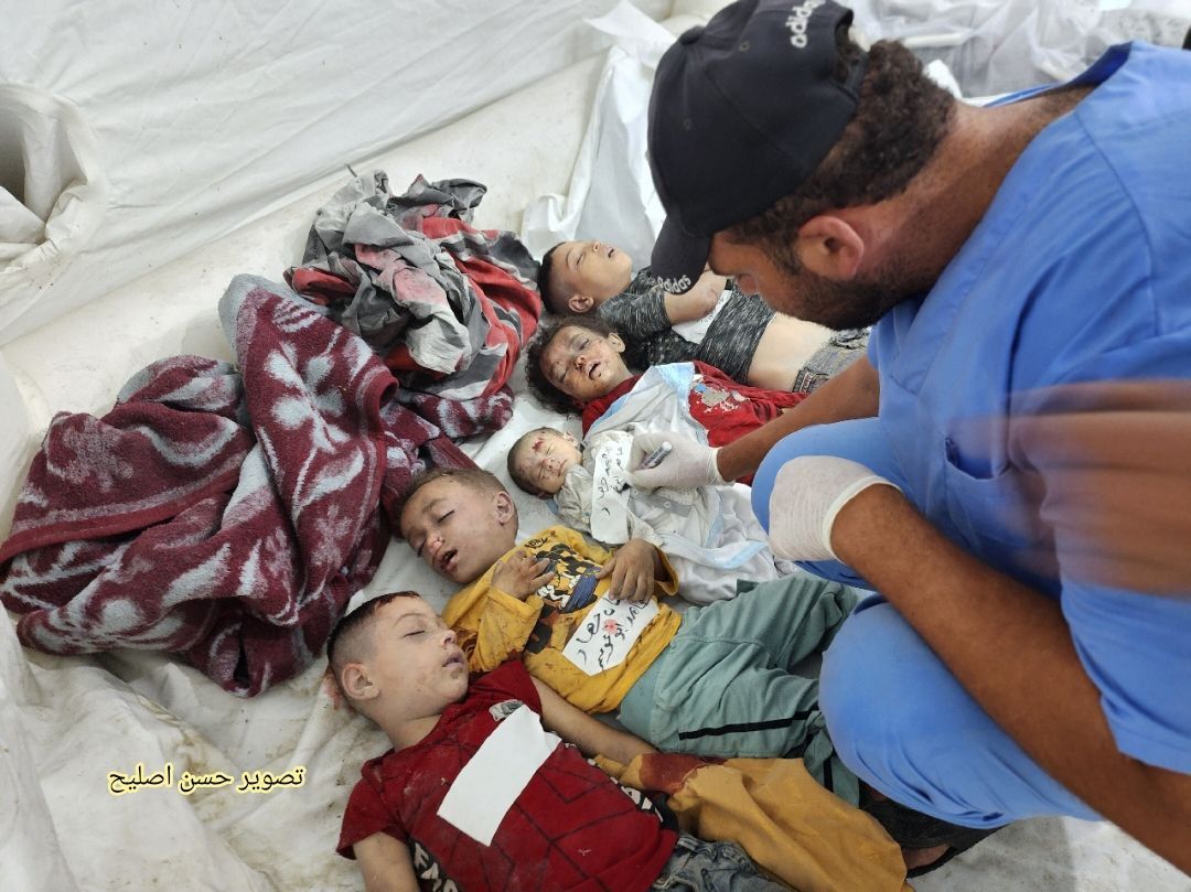 Sensitive video: Israeli jets bombarded several houses in central Gaza, slaughtering +33, mostly children