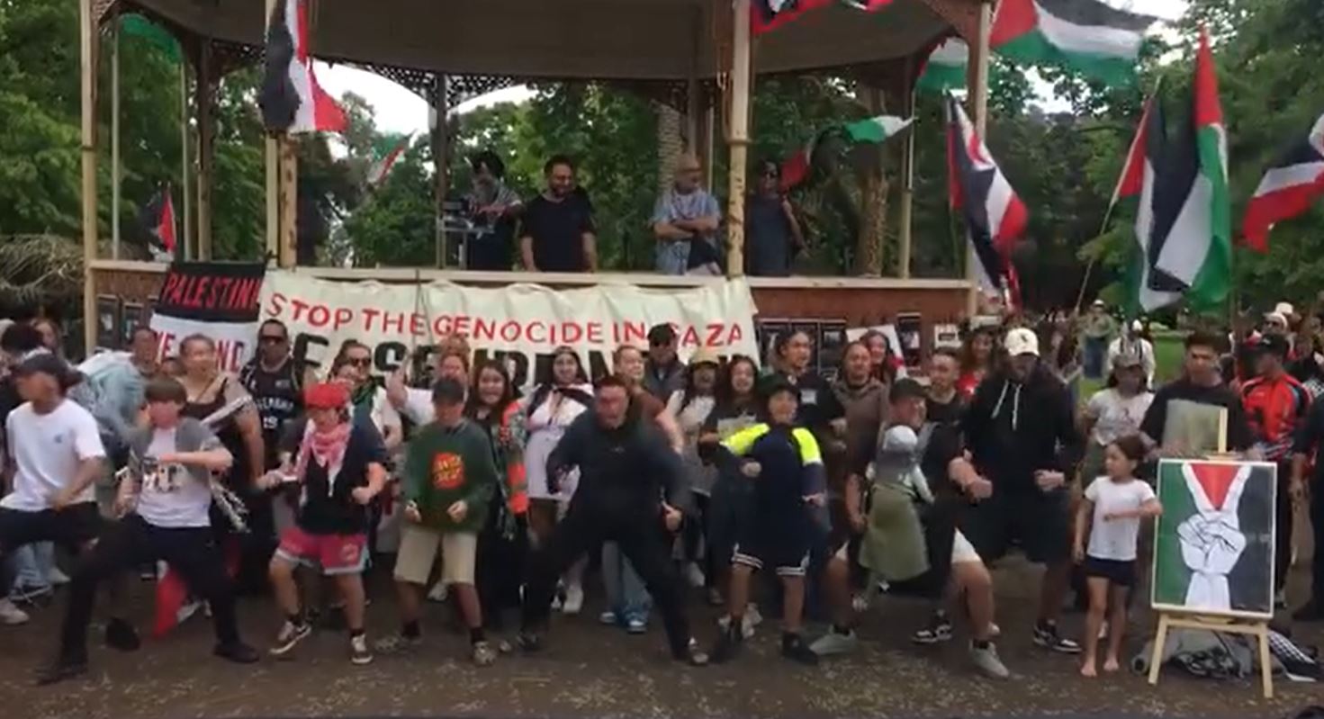 Video: Today in Auckland, New Zealand, Māori performing Haka at a Palestine rally   
