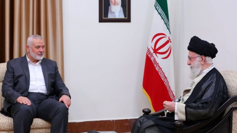 パレスチナ・ハマス政治局長がイラン最高指導者と会談
