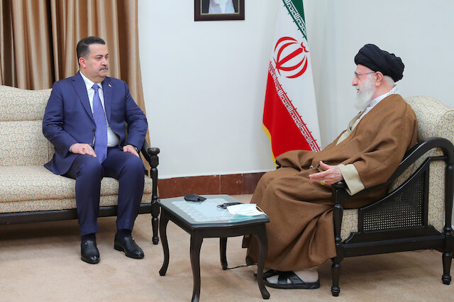 Imam Khamenei: Increasing political pressures on US & Zionist to stop Gaza massacre essential